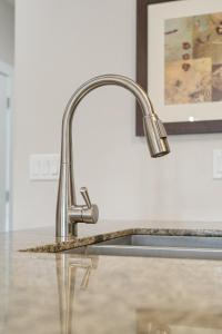Φωτογραφία από το άλμπουμ του Chic Haven Stylish 3Bedroom σε Harrison Hot Springs