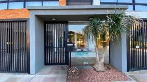 Swimmingpoolen hos eller tæt på Apartamentos de Temporada Casa Carmel