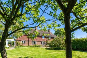 Κήπος έξω από το Penhill Cottage