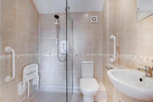 Koupelna v ubytování Inglenook + 15 fotografií