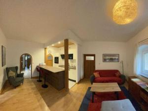 Χώρος καθιστικού στο Holiday apartment at Fichtepark