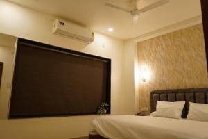 Gallery image of Hotel Ratan Palace in Chhatarpur +24 photos