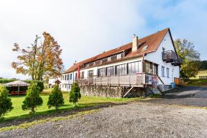 Jardin de l'établissement Hotel Krasna Vyhlidka