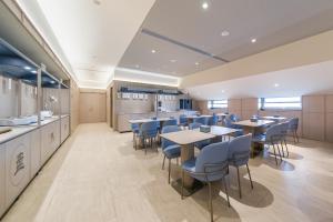 Η κουζίνα ή μικρή κουζίνα στο Hanting Hotel Beijing Shangdi Center