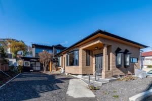 Bygningen som feriehuset ligger i