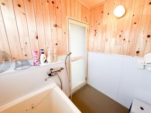 Ванная комната в Miyakonojo - House - Vacation STAY 18297 +22 фотографии