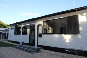 Budova, kde se prázdninový dům nachází