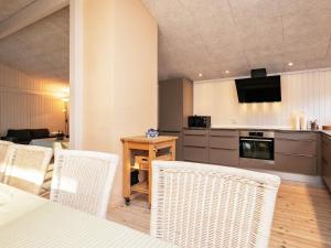 Kuchyň nebo kuchyňský kout v ubytování Secluded Haven in Laeso - By Traum Ferienwohnungen