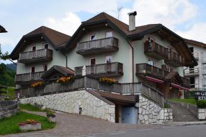 Budova, kde se aparthotel nachází