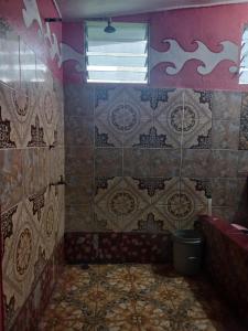 Koupelna v ubytování SeaSide Females Dormitory HomeStay