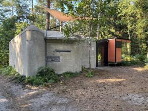 Budova, kde se the luxury tent nachází