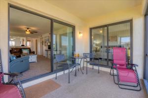 Posezení v ubytování GRH14640 - Charlotte Harbor Area - 2 Bed 2 Baths Condo
