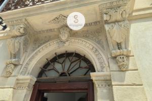 Gallery image of Mas Batelle 4 Arles in Arles +10 photos