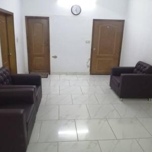 Posezení v ubytování Dera Inn Guest House