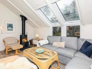 Χώρος καθιστικού στο 6 person holiday home in Læsø-By Traum