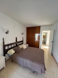 Postel nebo postele na pokoji v ubytování Apartment in La Pineda