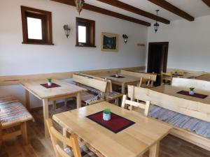 萨拉旅馆餐厅或其他用餐的地方