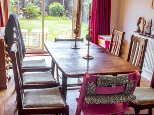 Istumisnurk majutusasutuses Cosy Home w Stylish Interior – PassTheKeys