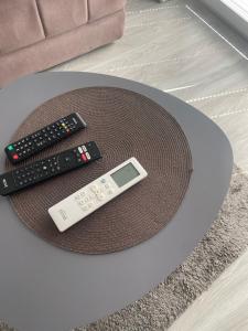 TV a/nebo společenská místnost v ubytování Srebrna oaza