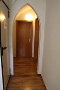 Fotografie z fotogalerie ubytování Möblierte Zimmer mit Gemeinschaftsküchen und Wohnungen in Thüringen Wald v destinaci Ohrdruf