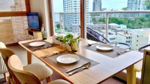 Μια τηλεόραση ή/και κέντρο ψυχαγωγίας στο The guestrooms