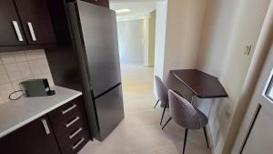 Køkken eller tekøkken på life is for you Suite! + 11 billeder