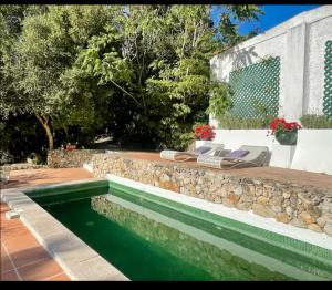 Bazén v ubytování Casa Burra nebo v jeho okolí + 21 fotografií