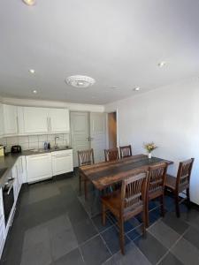 Gallery image of Fully furnished room with shared kitchen and bathroom 6 in Copenhagen +1 photo