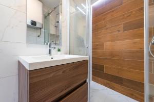 Koupelna v ubytování Modern Studio Apartman + 10 fotografií