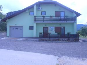 Billede fra billedgalleriet på Green apartment Plitvice i Rakovica