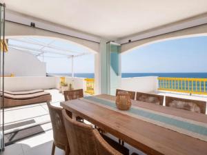 Balkón nebo terasa v ubytování Santorini at Beachfront Apartments in Shakas Rock