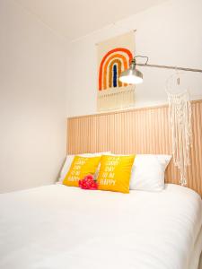 Ένα ή περισσότερα κρεβάτια σε δωμάτιο στο 3beds near Ahyeon Hongdae Seoul train st Yeouido