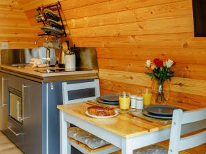 Llandegleyにある1 Bed in Llandrindod Wells 88204のギャラリーの写真