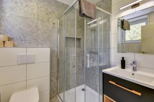 Un baño de Apartmán Staříč 30 fotos más