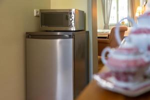 Dapur atau dapur kecil di Gästehaus Unter den Weiden, Halberstadt