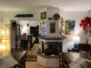 Ruang duduk di Agriturismo La Bianca Fattoria