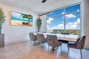 صورة لـ Lake Eola Corner 3 BDRM Suite في أورلاندو