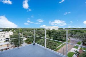 صورة لـ Lake Eola Corner 3 BDRM Suite في أورلاندو