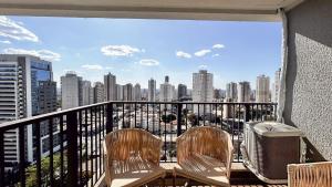 Ban công/sân hiên tại #1704 S# Lindo Flat decorado mobiliado- St. Bueno