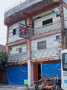 Bangunan di mana terletaknya inn ini