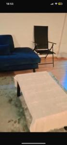 Μια τηλεόραση ή/και κέντρο ψυχαγωγίας στο Rotana 2 apartment