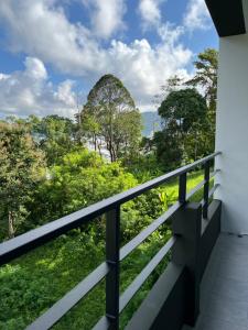 Μπαλκόνι ή βεράντα στο Hill Bay Suites Hotel