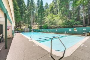 a large swimming pool in a building at Hike, Swim, Golf Family Retreat in Arnold! in Arnold