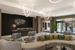Гостиная зона в Courtyard by Marriott Cheddi Jagan International Airport, Guyana