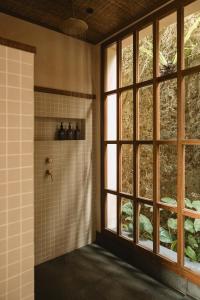 Φωτογραφία από το άλμπουμ του Calista Studios DUA Quaint 1 BR studio in Jungle 10 mins away from Uluwatu center σε Uluwatu