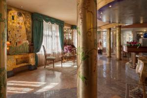 Posedenie v ubytovaní Hotel Luis
