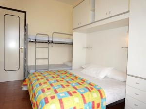 Postel nebo postele na pokoji v ubytování Apartment in Caorle near beach + 26 fotografií