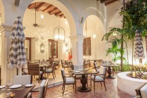 Restaurace v ubytování Hotel Casa San Agustin