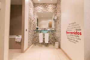 Koupelna v ubytování Hotel Mas Camarena