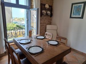 Gambar di galeri bagi Sea View Apartment in Le Pouldu di Le Pouldu